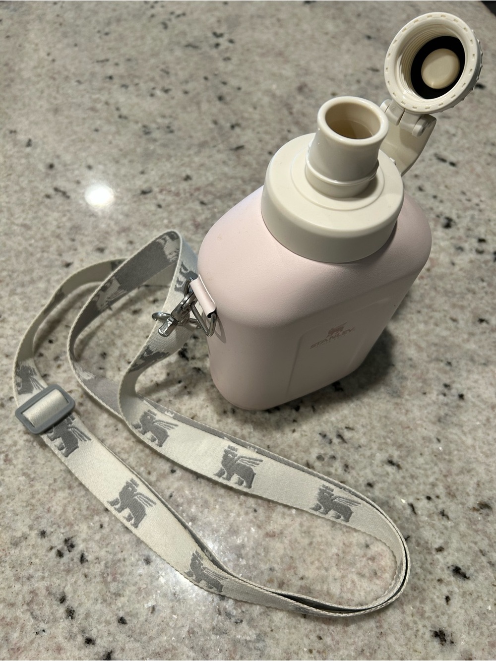 Stanley Cross Bottle 34 oz 1L Pink Shoulder Strap Water Bottle